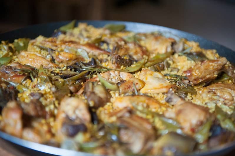 how-to-cook-a-paella