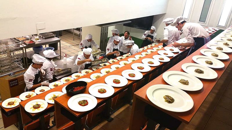 Escuela de artes culinarias en Barcelona, EUHT StPOL
