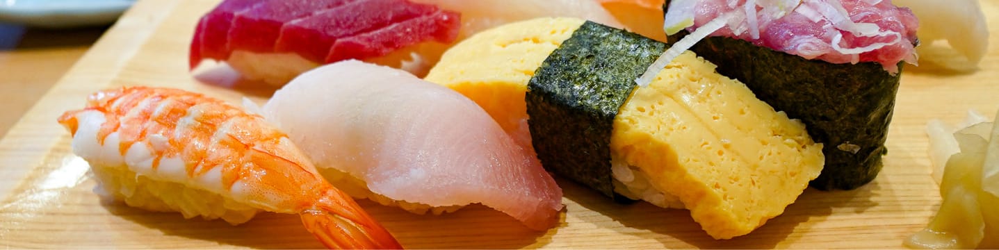 Comment manger des sushis : le guide du débutant